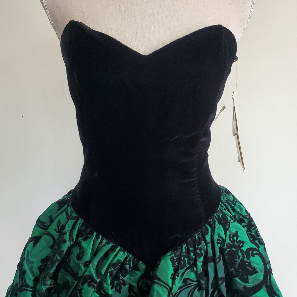 Jessica McClintock for Gunne Sax Vintage 80s Velvet Taffeta Dress